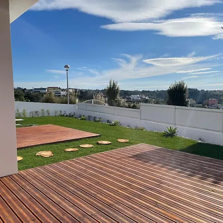 Casa Dana, Work, Surf, Relax With Family Or Friends * Mafra