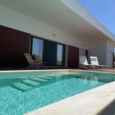 Casa Dana, Work, Surf, Relax With Family Or Friends *