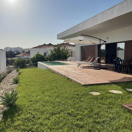 Casa Dana, Work, Surf, Relax With Family Or Friends Villa *